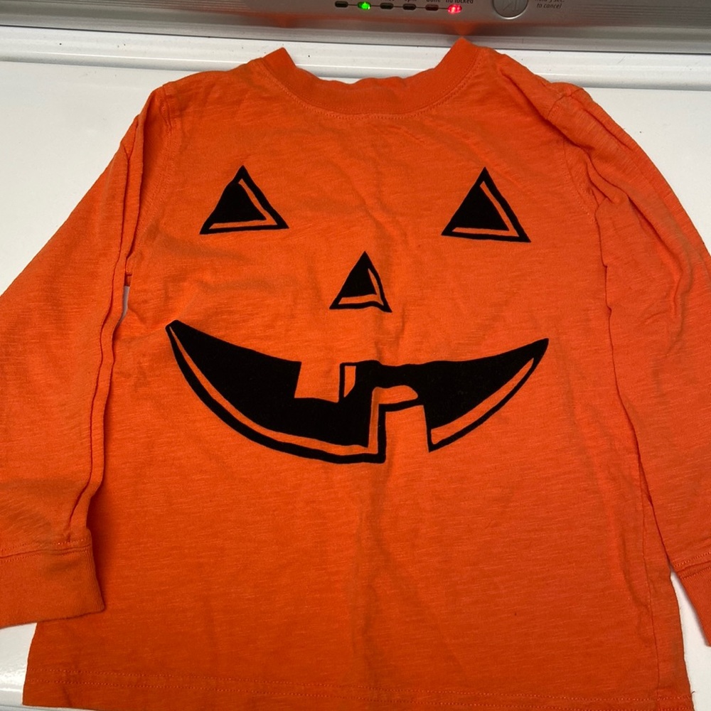 Carters Halloween pumpkin shirt 5T